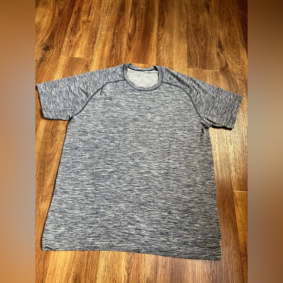 Lululemon Metal Vent Tech T Shirt XL Grey Short Sleeve Stretch Performance Wool - Picture 1 of 8